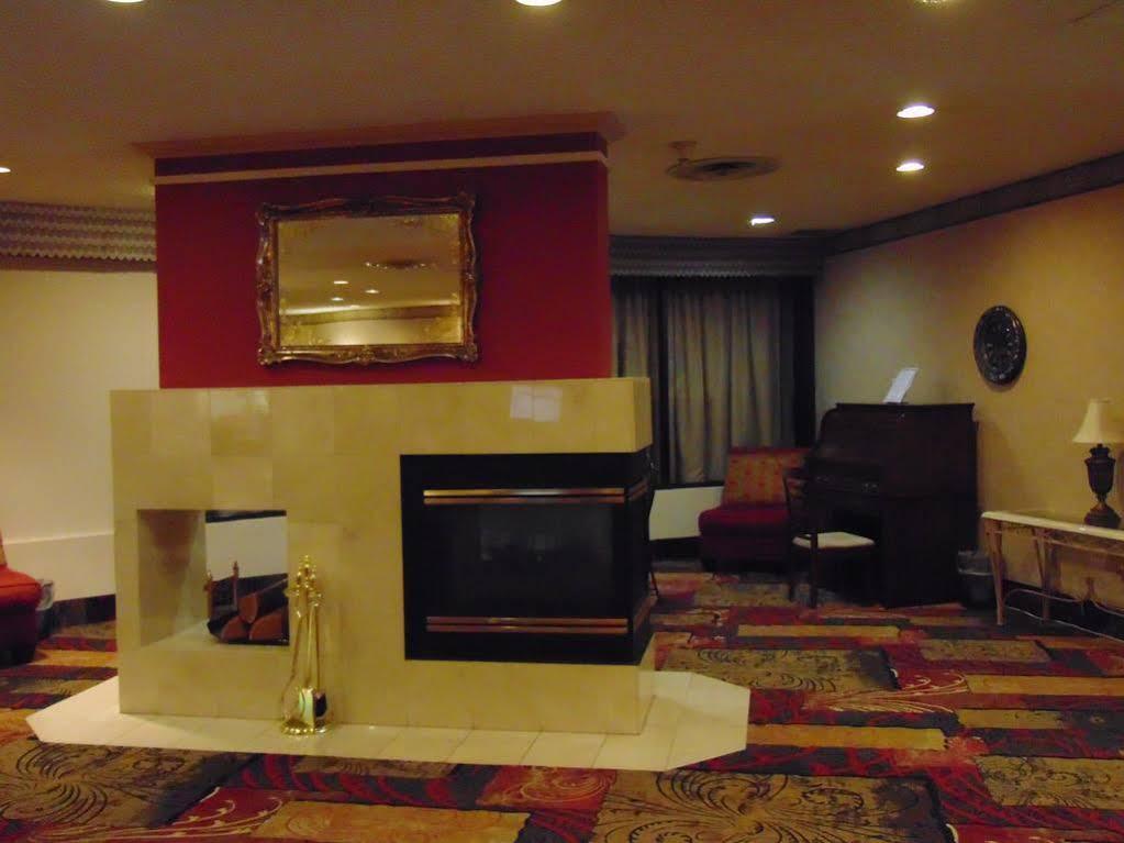 Best Western Plus Wausau Tower Inn Exterior foto